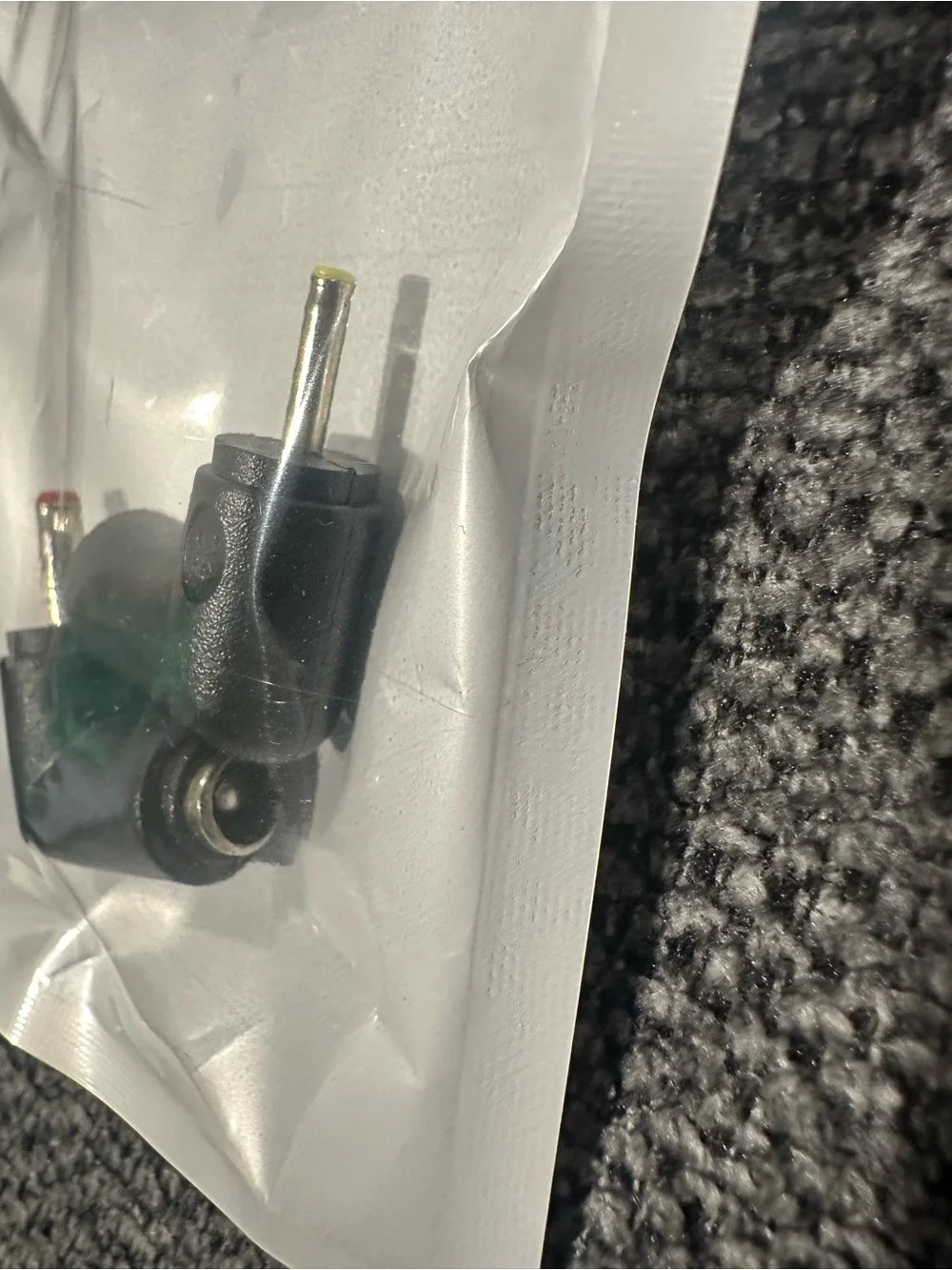 Universal Black Right-Angle DC Power Plug Adapter - Pair